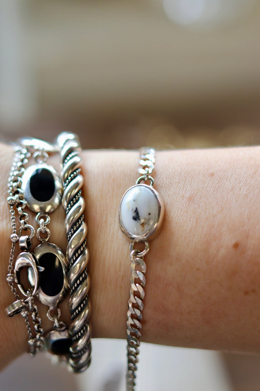 White Buffalo Curb Chain Bracelet