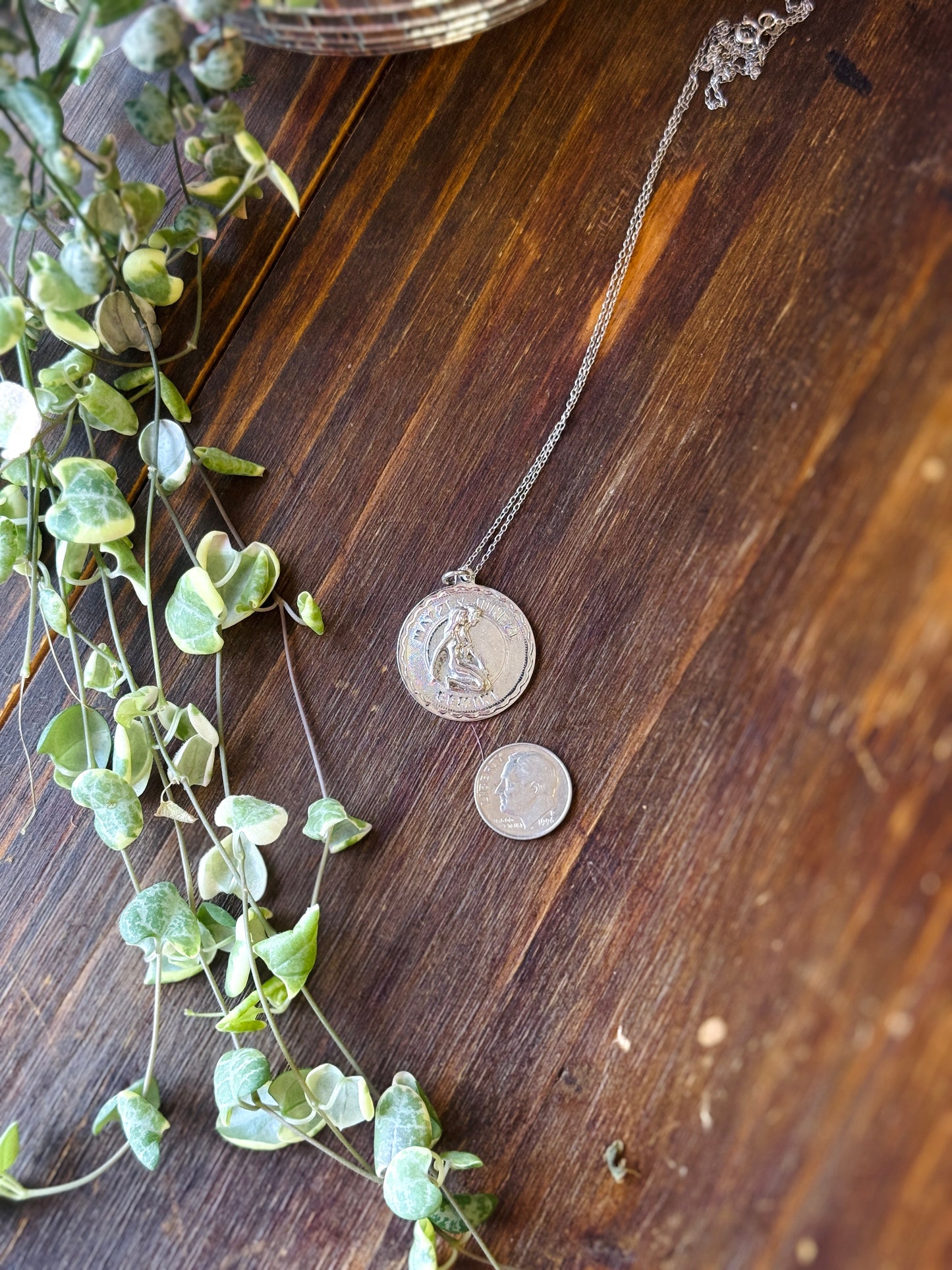 Vintage 1970s Gemini Zodiac Necklace
