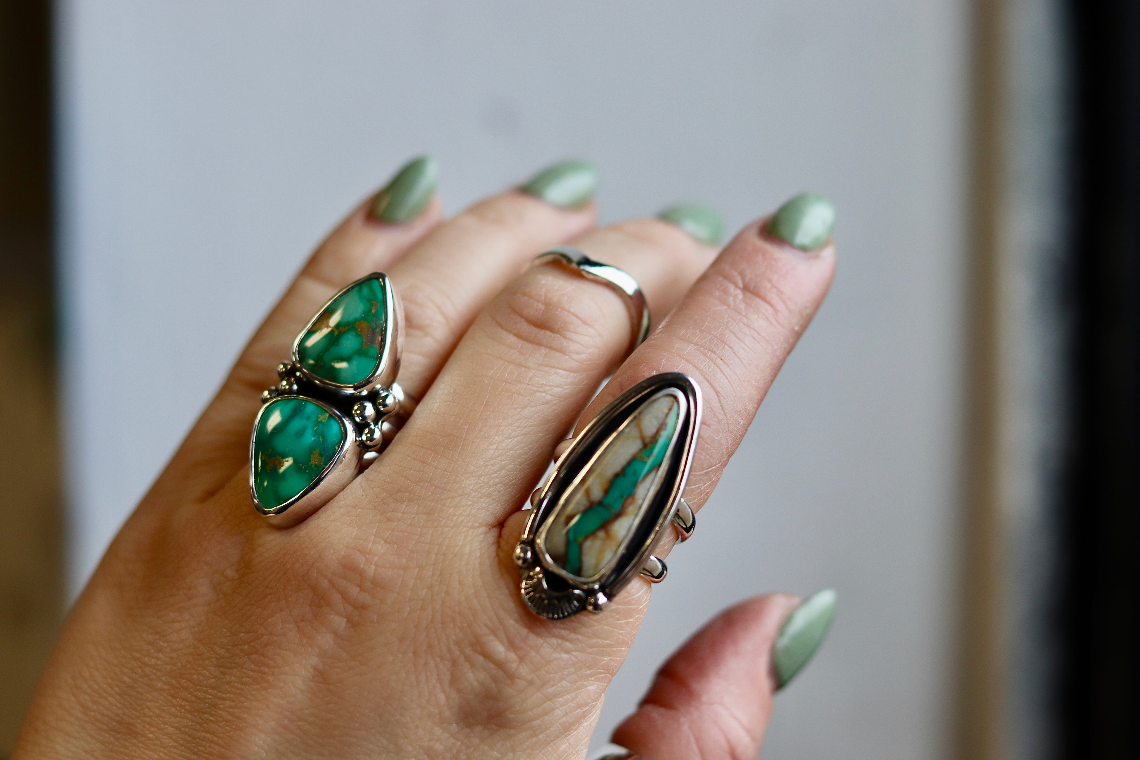 Royston Ribbon Ring size 7.5