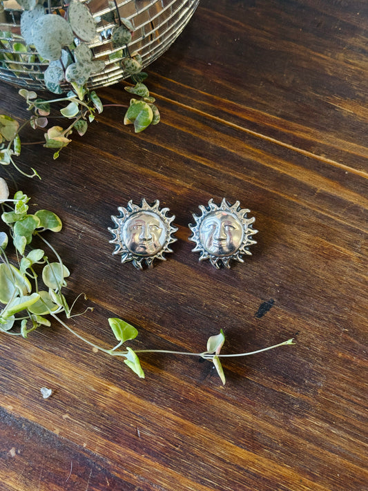 Vintage Smiling Sun Earrings