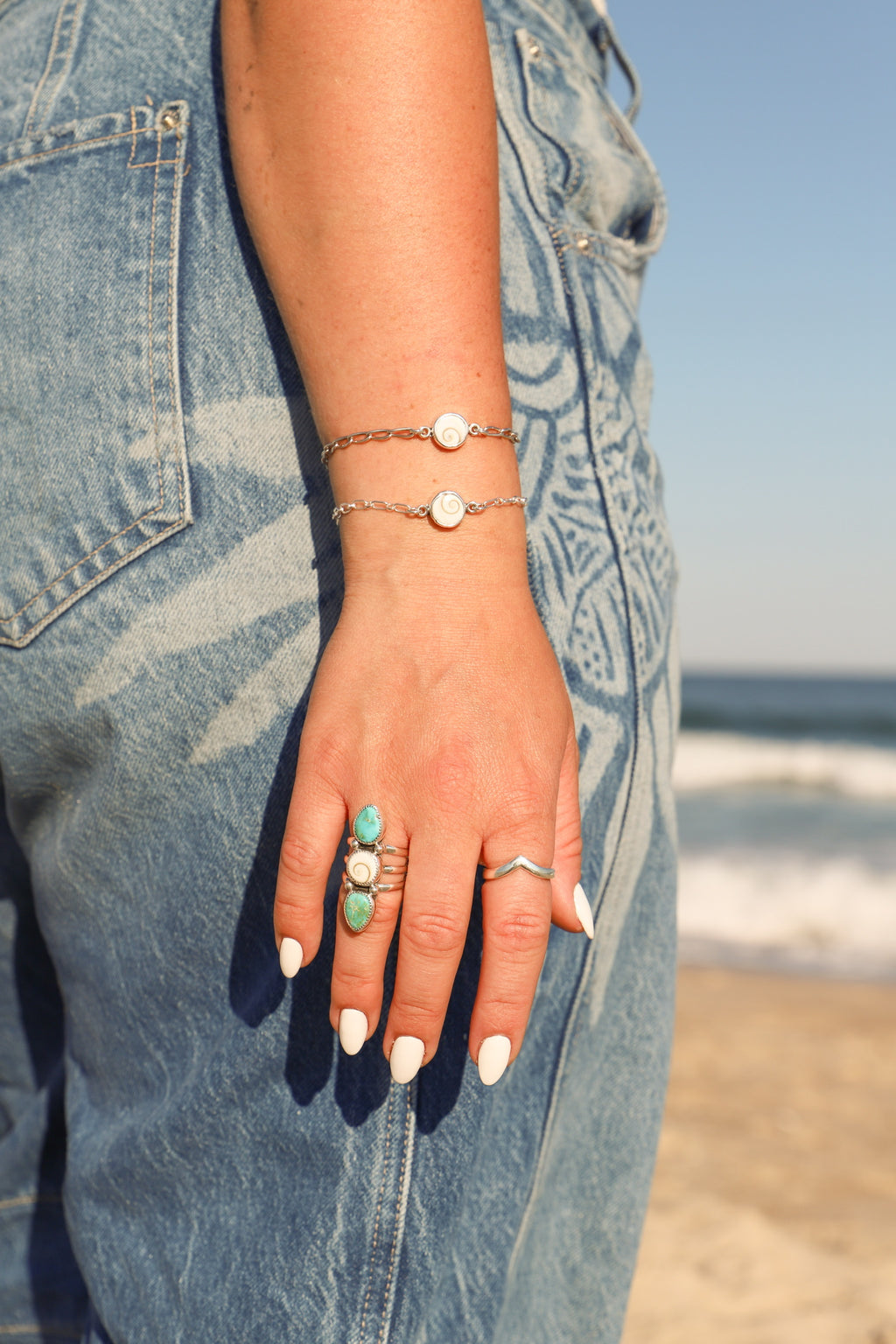 Turquoise + Shiva shell size 7