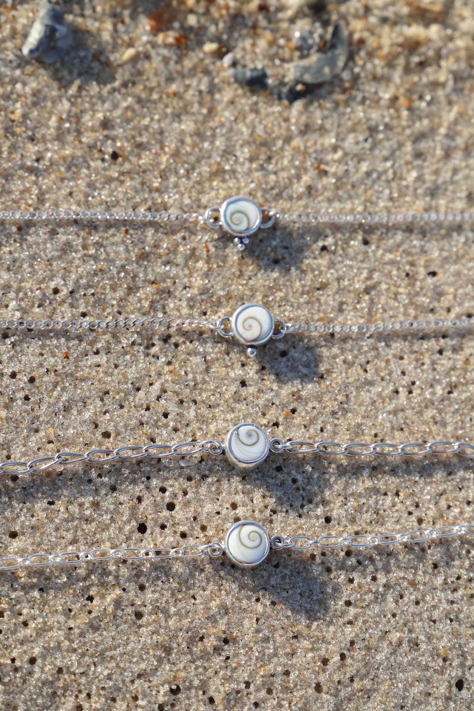 Shiva shell bracelet