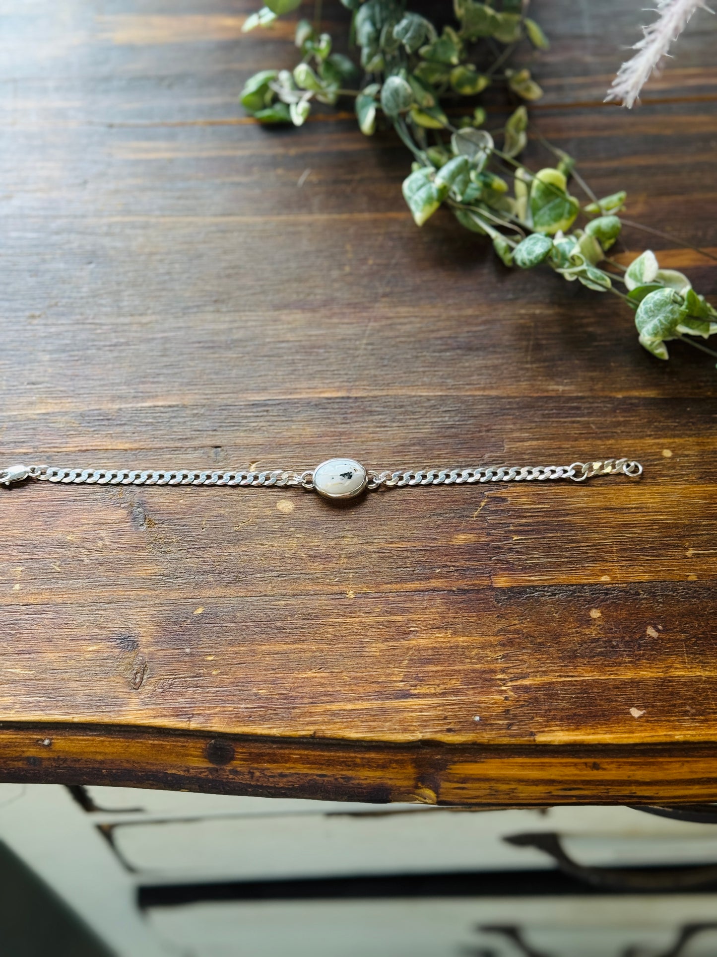 White Buffalo Curb Chain Bracelet