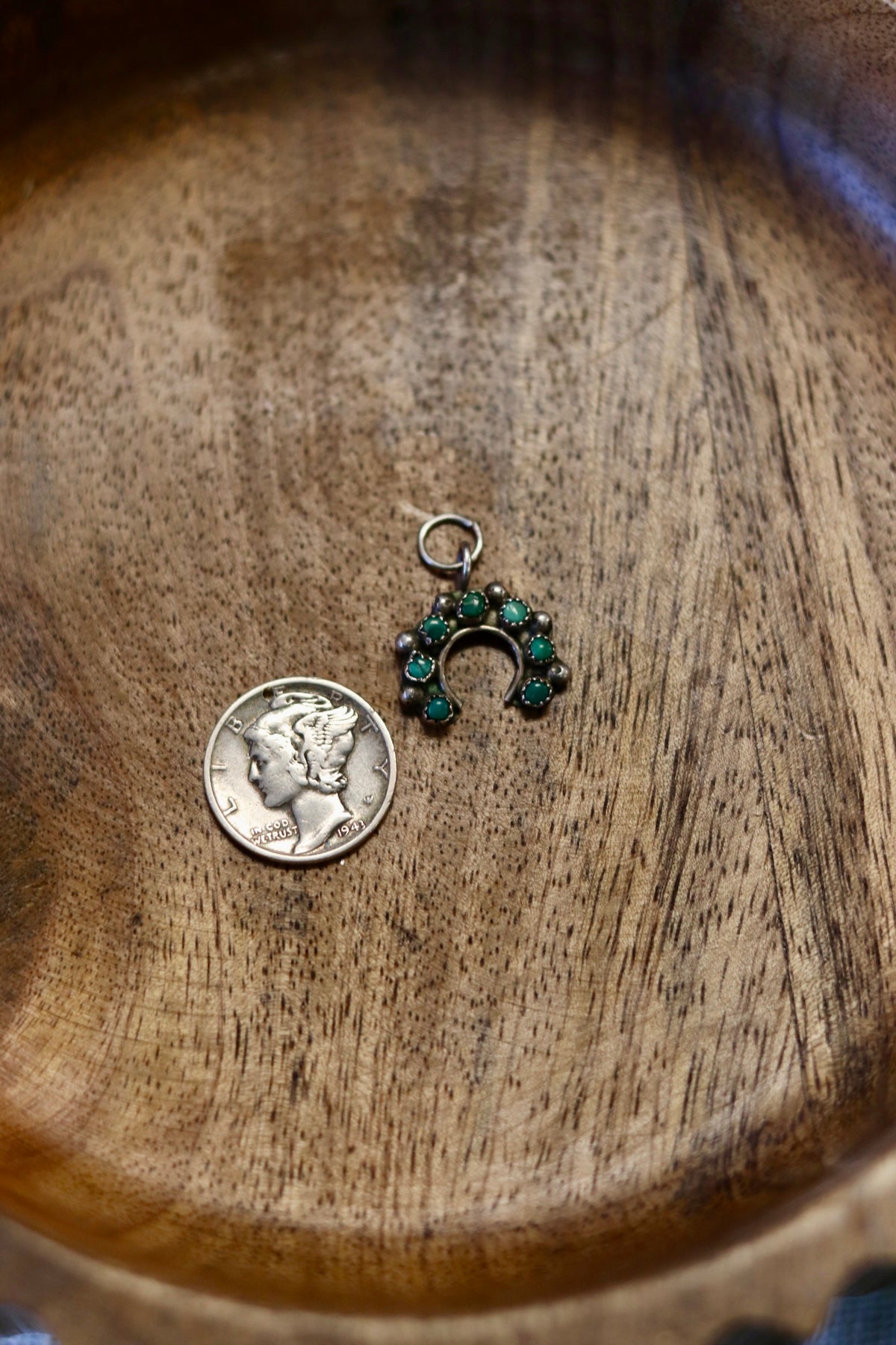 Old Pawn Turquoise Naja pre 1960s