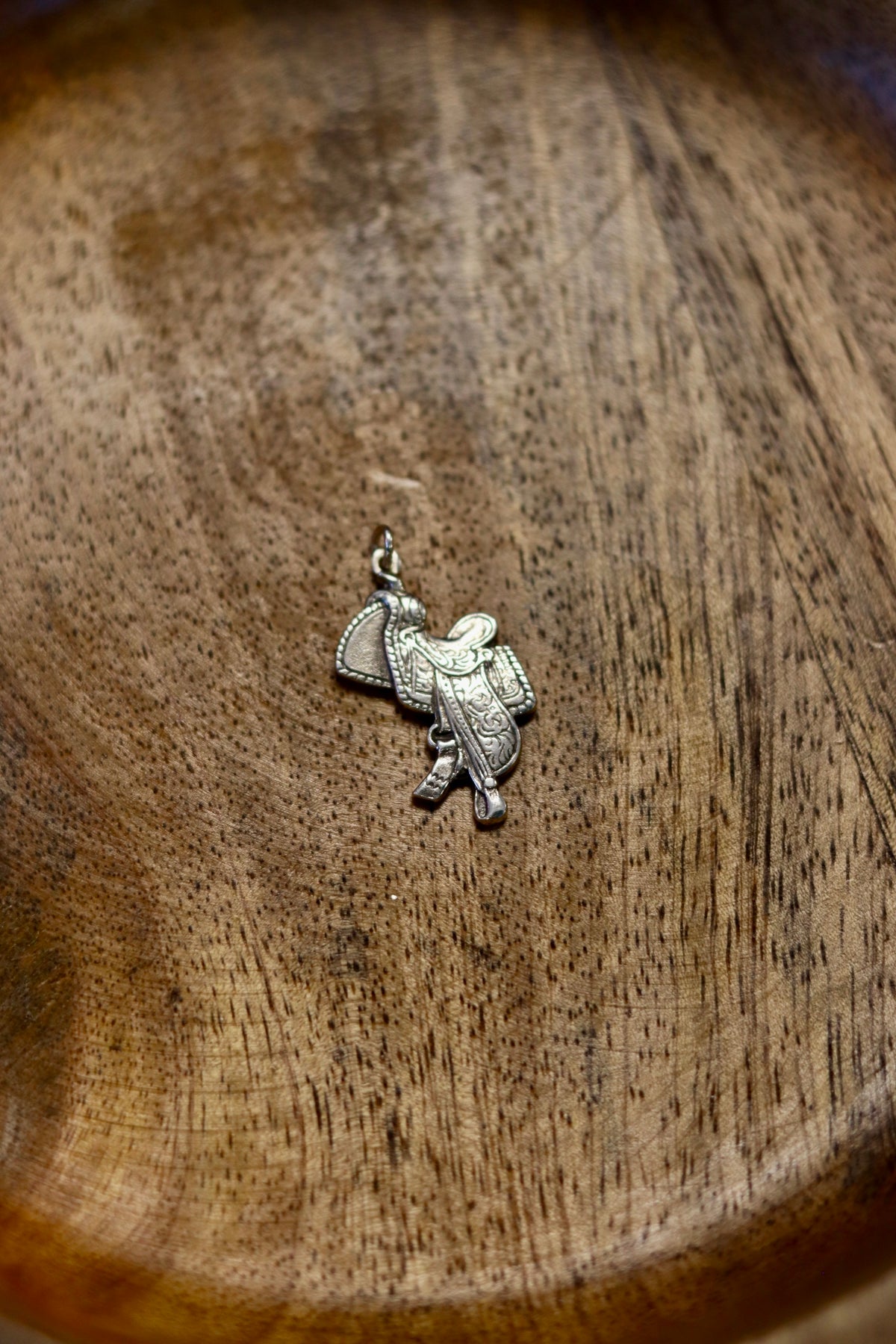 vintage western saddle charm 925