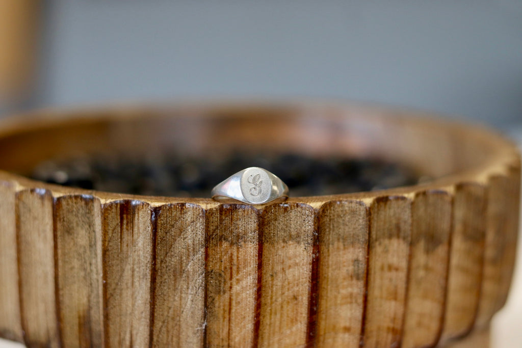 "G" Signet Ring Sterling Size 4 Vintage
