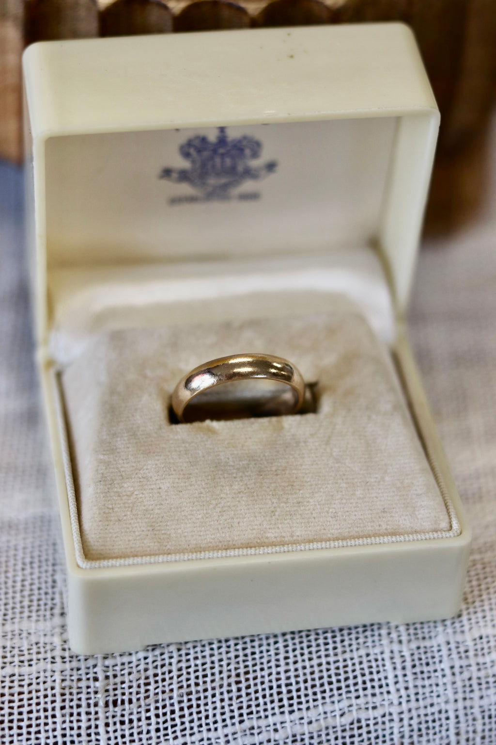 Vintage 1960s Gold fill Band Size 6.5