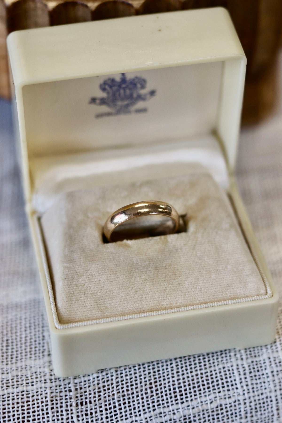 Vintage 1960s Gold fill Band Size 6.5