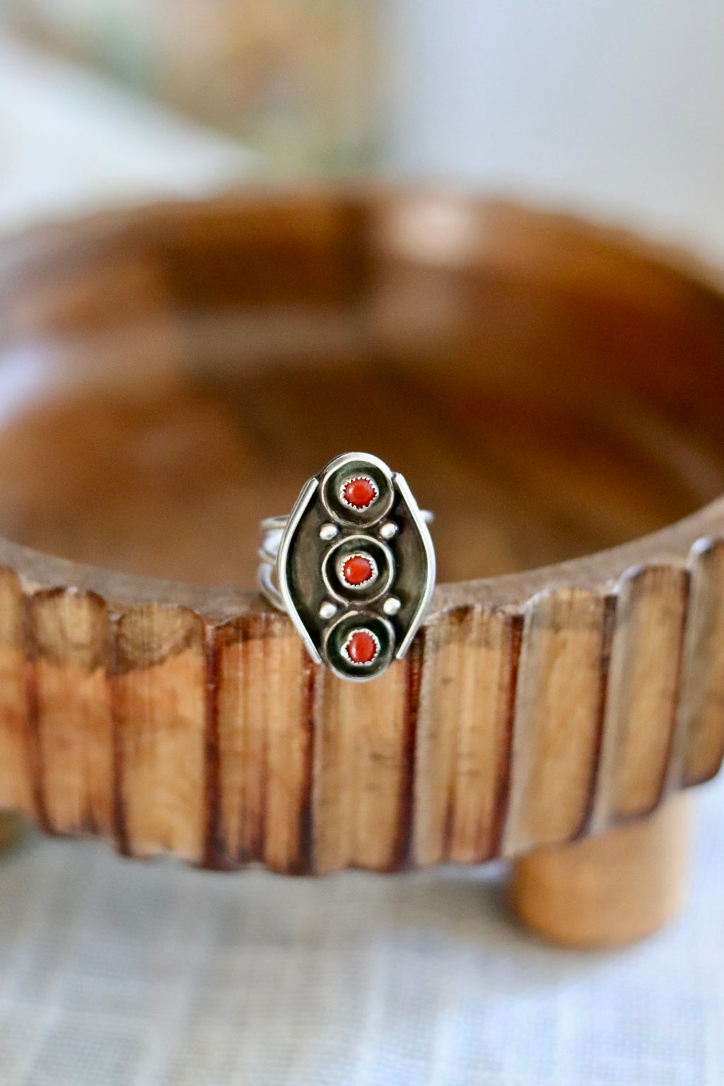 1970s Coral Native Made Ring Sz. 8