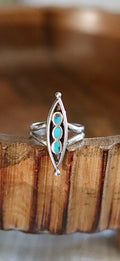 Old Pawn Zuni 3 Stone Ring Sz. 7.5