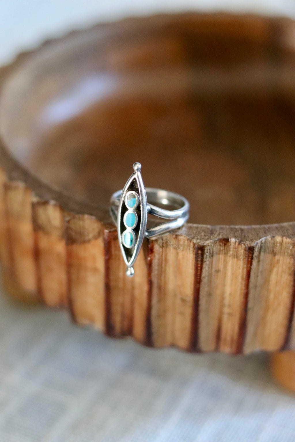 Old Pawn Zuni 3 Stone Ring Sz. 7.5