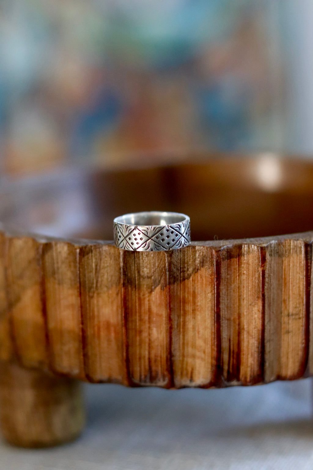Vintage Engraved X Ring Size 6