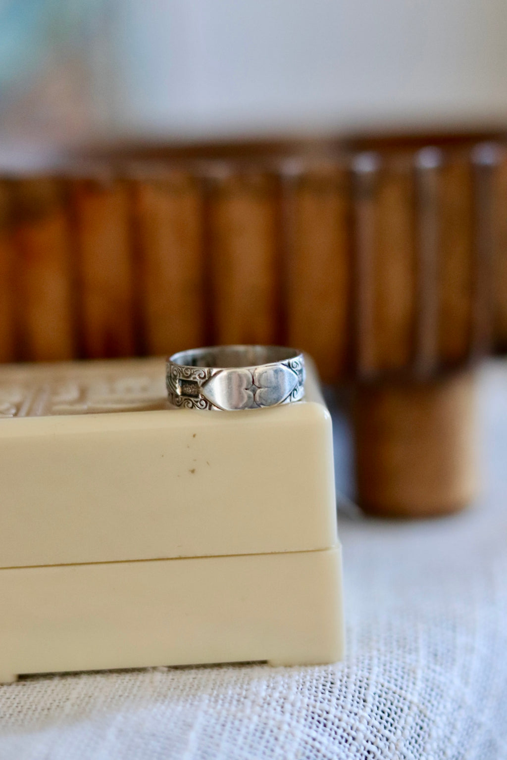 Double Heart Pre 1950s Buckle Ring Size.8