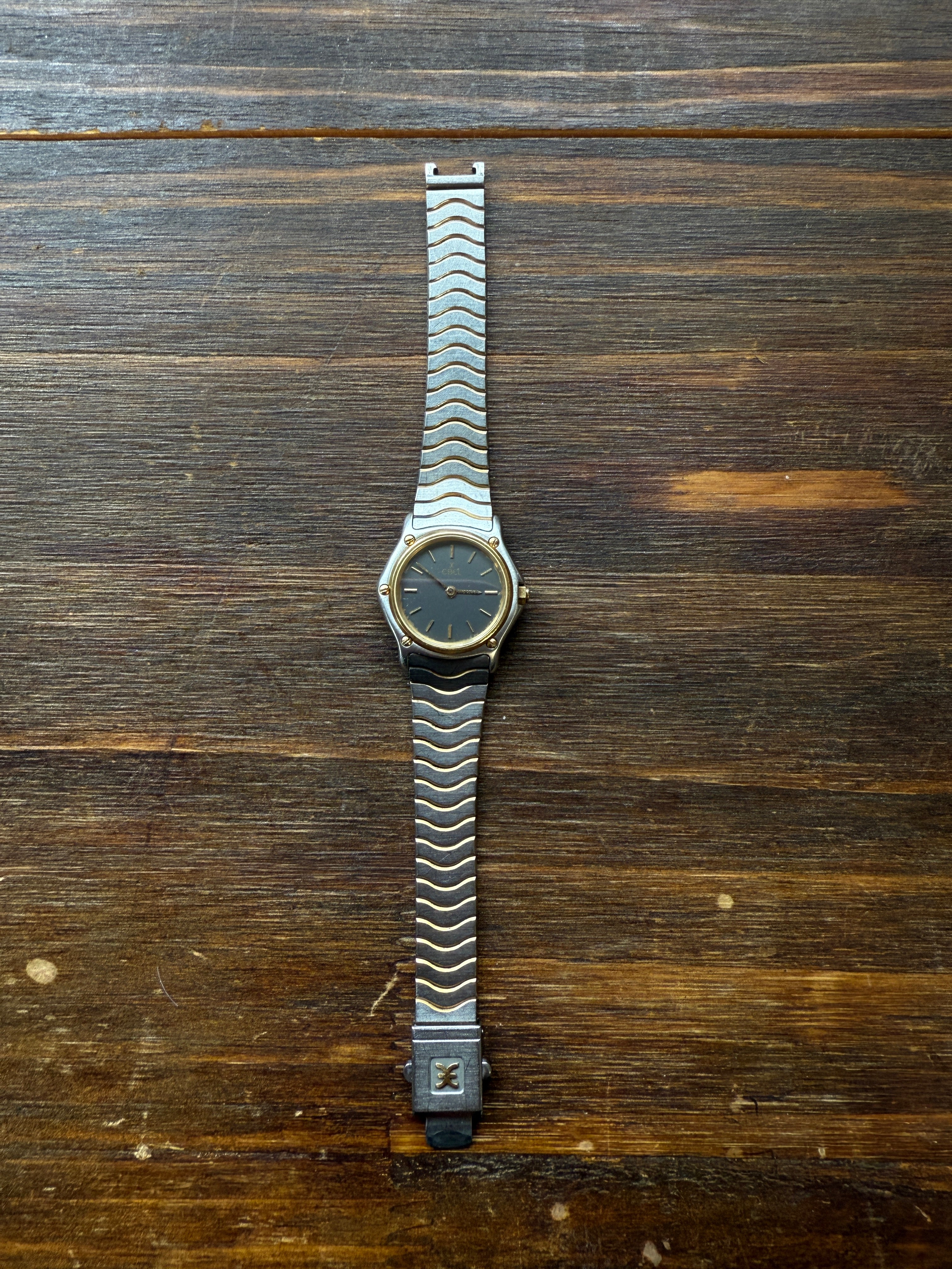 Vintage Ebel Wave / Sport Classic Solid 18k Gold Bezel 6in