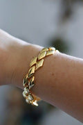 Vintage Gold Tone Puffed Quilted Bracelet